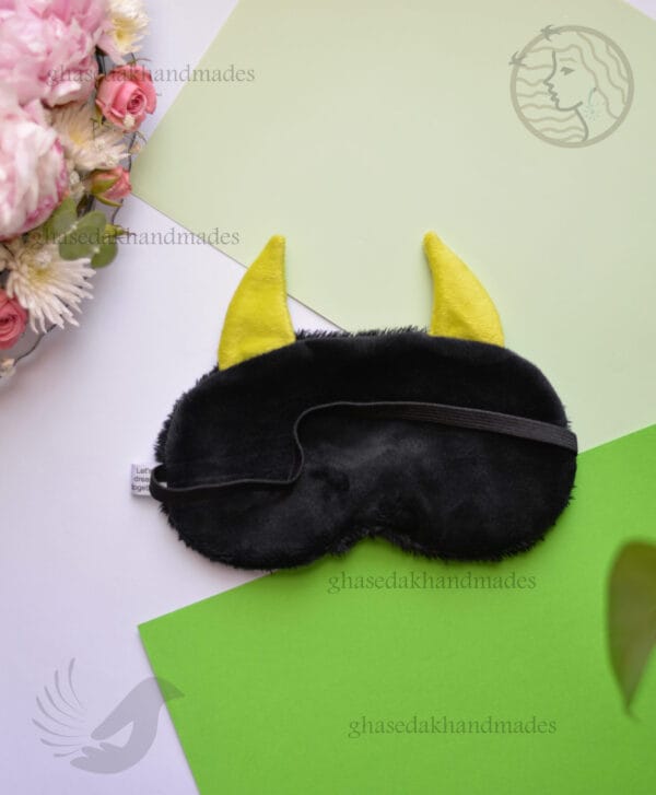 چشمبند فانتزی خواب طرح پومی