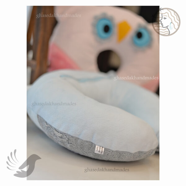 بالشت دورگردنی فانتزی طرح جغد دانا