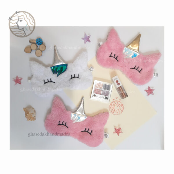 چشم بند فانتزی خواب طرح تکشاخ هولوگرامی